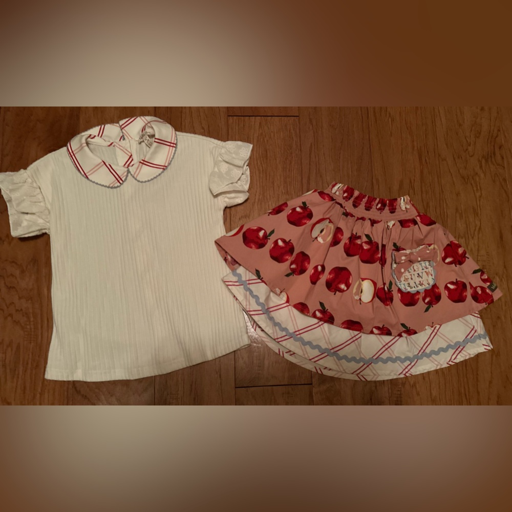 Matilda jane apple skirt and top